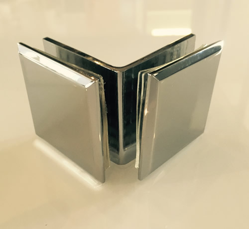 90&deg; Glass to Glass Clamp